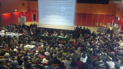 Conférence de Claude et Lydia Bourguignon, Quetigny, 10/02/2011, 600 personnes présentes (Crédits photo : Jean Michot)